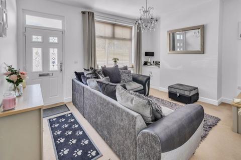 2 bedroom end of terrace house for sale, Greenbank Road, Rochdale OL12 0EN
