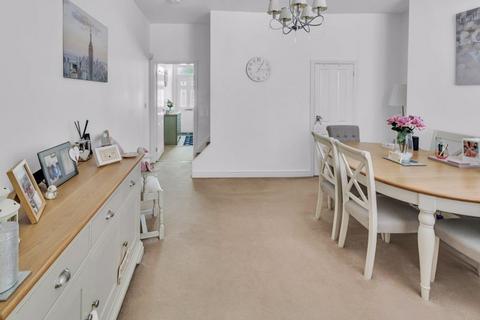 2 bedroom end of terrace house for sale, Greenbank Road, Rochdale OL12 0EN