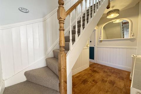 3 bedroom terraced house for sale, Huntingtower Road, Grantham