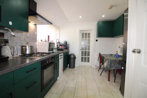 42b Buxton Road, Luton, LU1 1RE