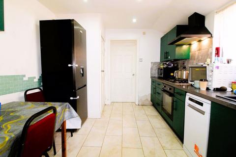 42b Buxton Road, Luton, LU1 1RE