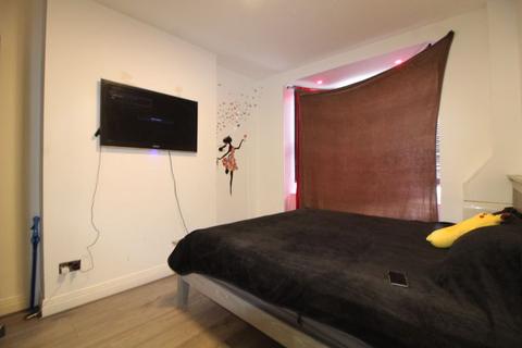 42b Buxton Road, Luton, LU1 1RE