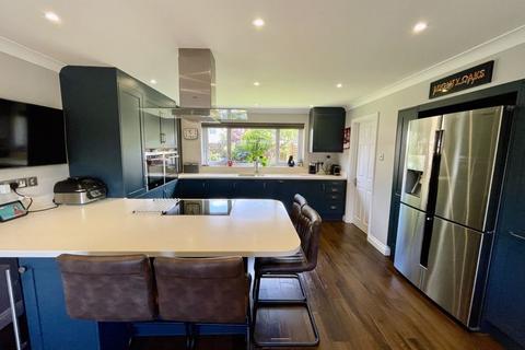 4 bedroom detached house for sale, Strathcona Close, Flackwell Heath HP10