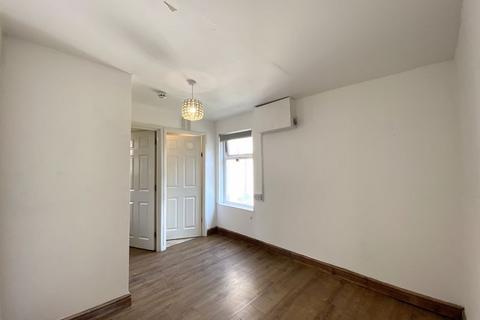 undefined, Studio Flat. Blewitt Street, Newport