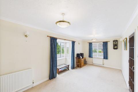1 Beech Grove, Somerton, TA11 6LG