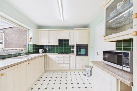 1 Beech Grove, Somerton, TA11 6LG
