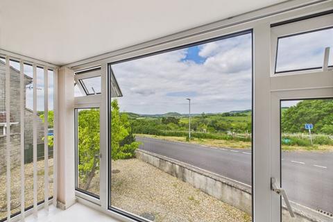 1 Beech Grove, Somerton, TA11 6LG