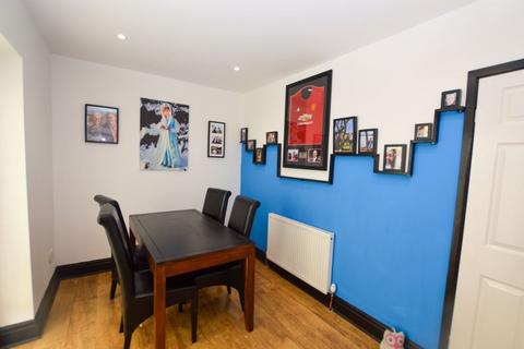 3 bedroom semi-detached house for sale, Burley Avenue, Lowton, WA3 2ES