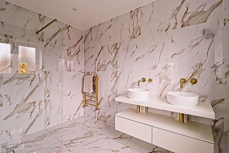 Master En-Suite