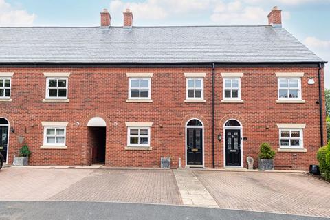 4 bedroom house to rent, Waters Edge, Warrington