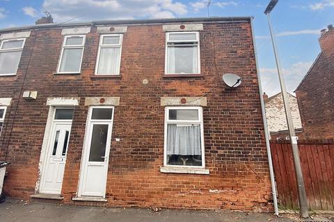2 bedroom end of terrace house for sale, Lorraine Street, Hull, HU8