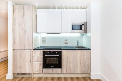 1 bedroom apartment to rent, Wood Street