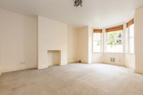 1 bedroom apartment to rent, Town Centre