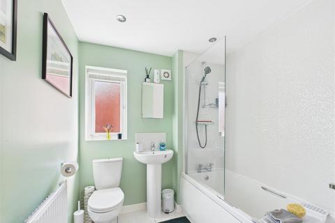 58 Spring Beck Avenue, Norton, Malton, YO17 9FL