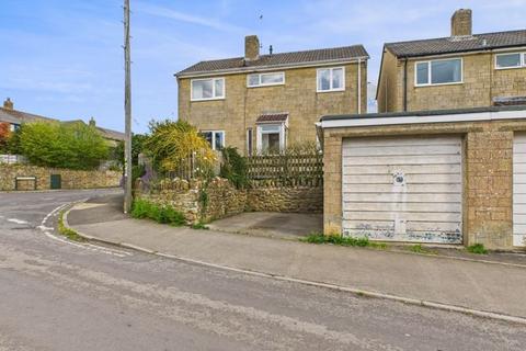 1 Hamdon Close, Stoke-sub-hamdon, TA14 6QN