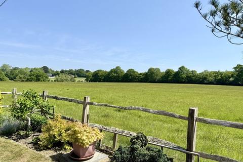 3 bedroom bungalow for sale, Bramlands Lane, Henfield