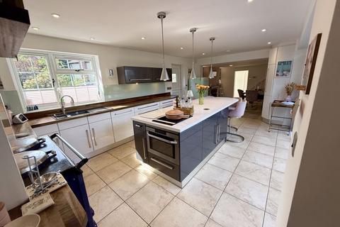 3 bedroom detached house for sale, Narrow Path, Aspley Heath MK17