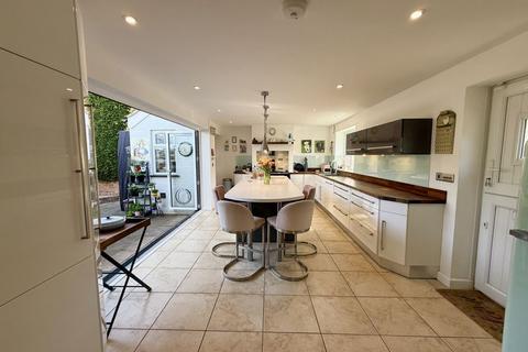3 bedroom detached house for sale, Narrow Path, Aspley Heath MK17