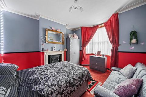 43 Selhurst New Road, London, SE25 5PU