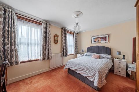 43 Selhurst New Road, London, SE25 5PU