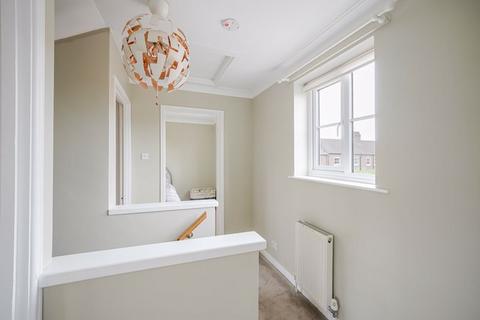 8 Fox Garth, Brafferton, York, YO61 2QL