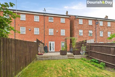 4 bedroom house for sale, Horton Drive, Stafford ST16