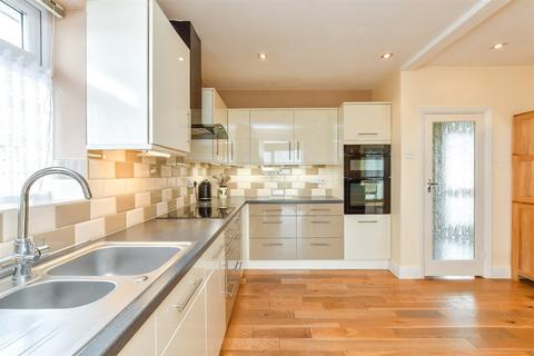 2 bedroom detached bungalow for sale, Highfield Crescent, Brighton BN1
