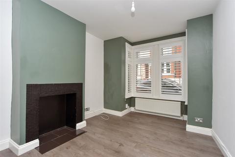3 bedroom terraced house for sale, Castle Avenue, Rochester, Kent