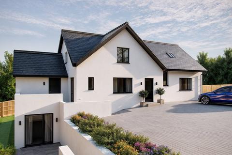 4 bedroom property with land for sale, Lilac Close, Milford Haven SA73