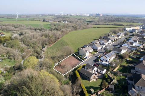 4 bedroom property with land for sale, Lilac Close, Milford Haven SA73