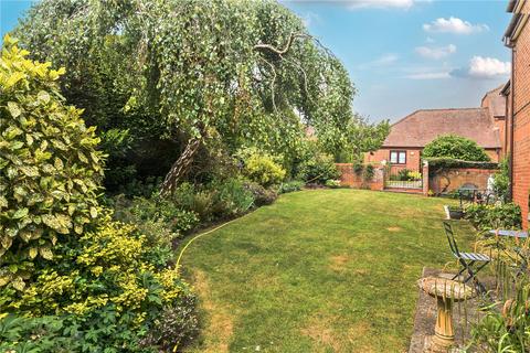 2 bedroom retirement property for sale, Marshalls Court, Speen, Newbury, Berkshire, RG14