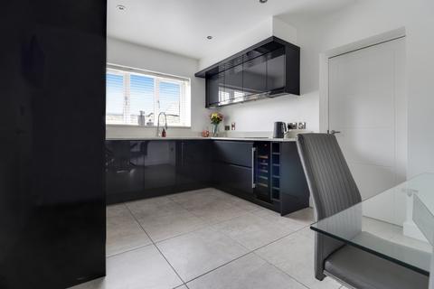 4 bedroom semi-detached house for sale, HORBURY ROAD, OSSETT, WEST YORKSHIRE, WF5
