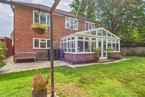 undefined, Sherfield Road, Bramley, Tadley, Hampshire, RG26