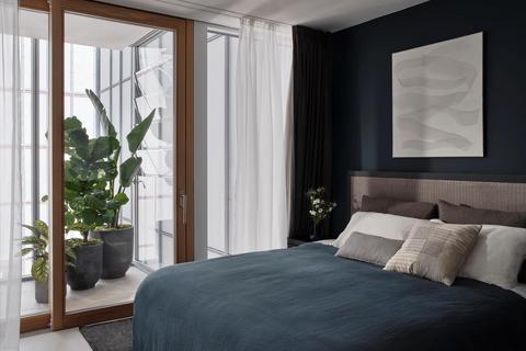 3 bedroom flat to rent, Shard Place, London Bridge Street, London, SE1