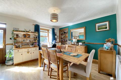 4 bedroom detached house for sale, St. Clears, Carmarthen