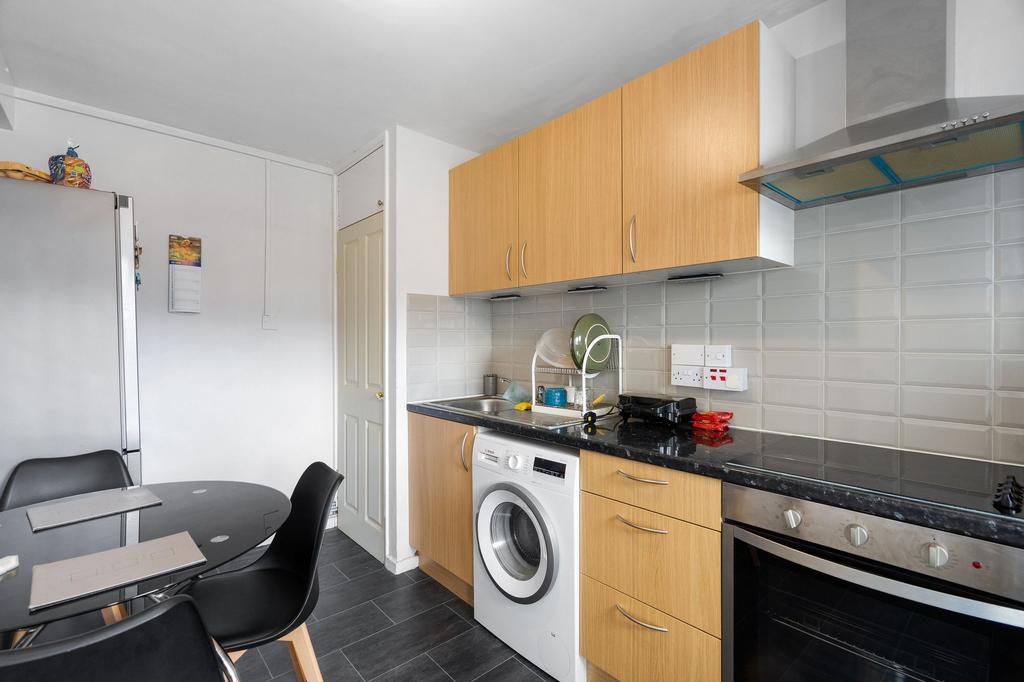 Dining/Kitchen