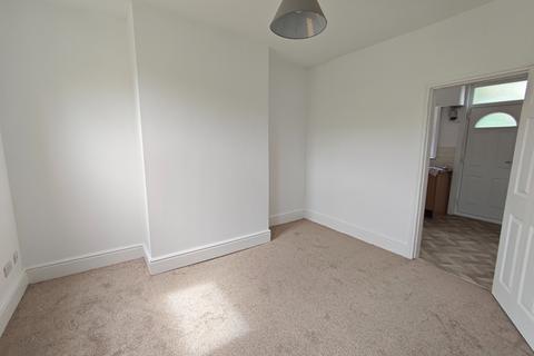 2 bedroom terraced house to rent, Mona Street, Barnsley