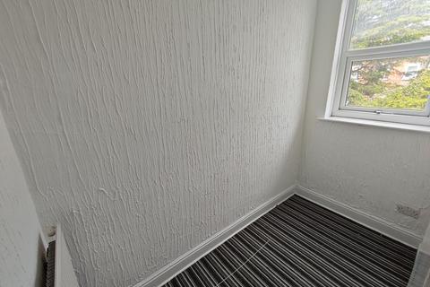 2 bedroom terraced house to rent, Mona Street, Barnsley