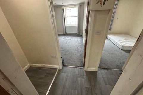 2 bedroom flat to rent, Fleece Street, Rochdale