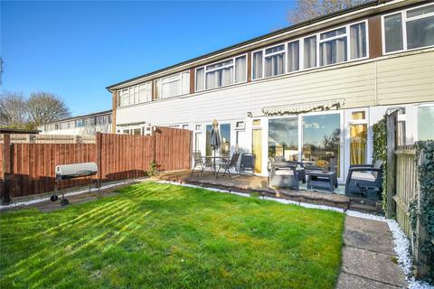 93 Dovedale Close, Harefield, Uxbridge, UB9 6DQ