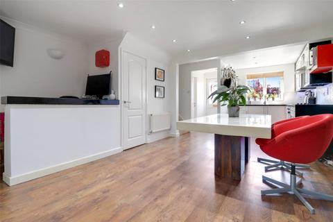 13 Exmoor View, South Molton, EX36 3BD