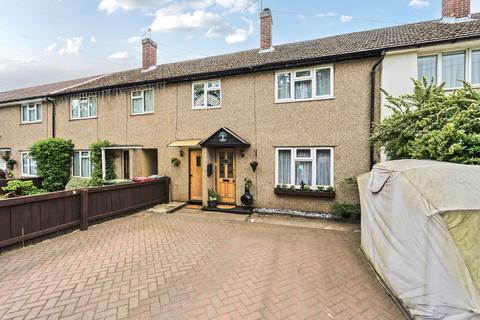 3 bedroom terraced house for sale, Priory Road, Near Burnham, Berkshire, SL1