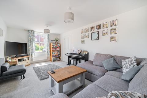 8 Collingbourn Road, Grove, Wantage, OX12 7FR