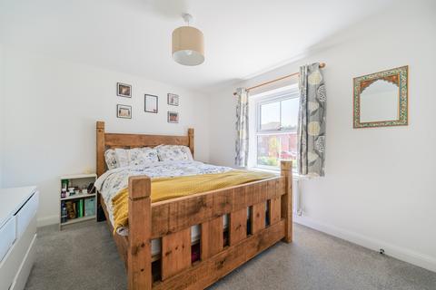 8 Collingbourn Road, Grove, Wantage, OX12 7FR