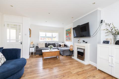 undefined, Lower Morden Lane, Morden SM4