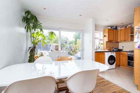 undefined, Lower Morden Lane, Morden SM4