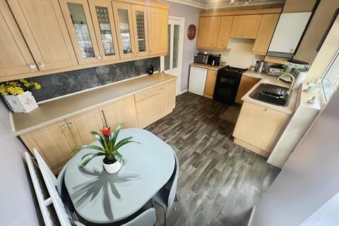 2 bedroom semi-detached house for sale, Dane Gardens, Stoke-on-Trent ST7