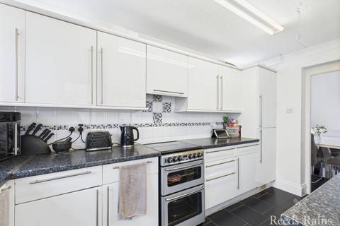 38 Lansdowne Road, Middlesbrough, TS4 2LP