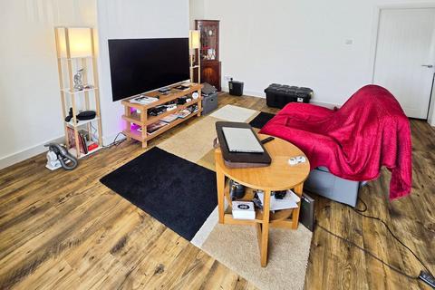 2 bedroom terraced house to rent, Westbourne Avenue, Greater Manchester WN7