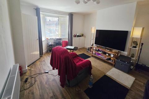 2 bedroom terraced house to rent, Westbourne Avenue, Greater Manchester WN7